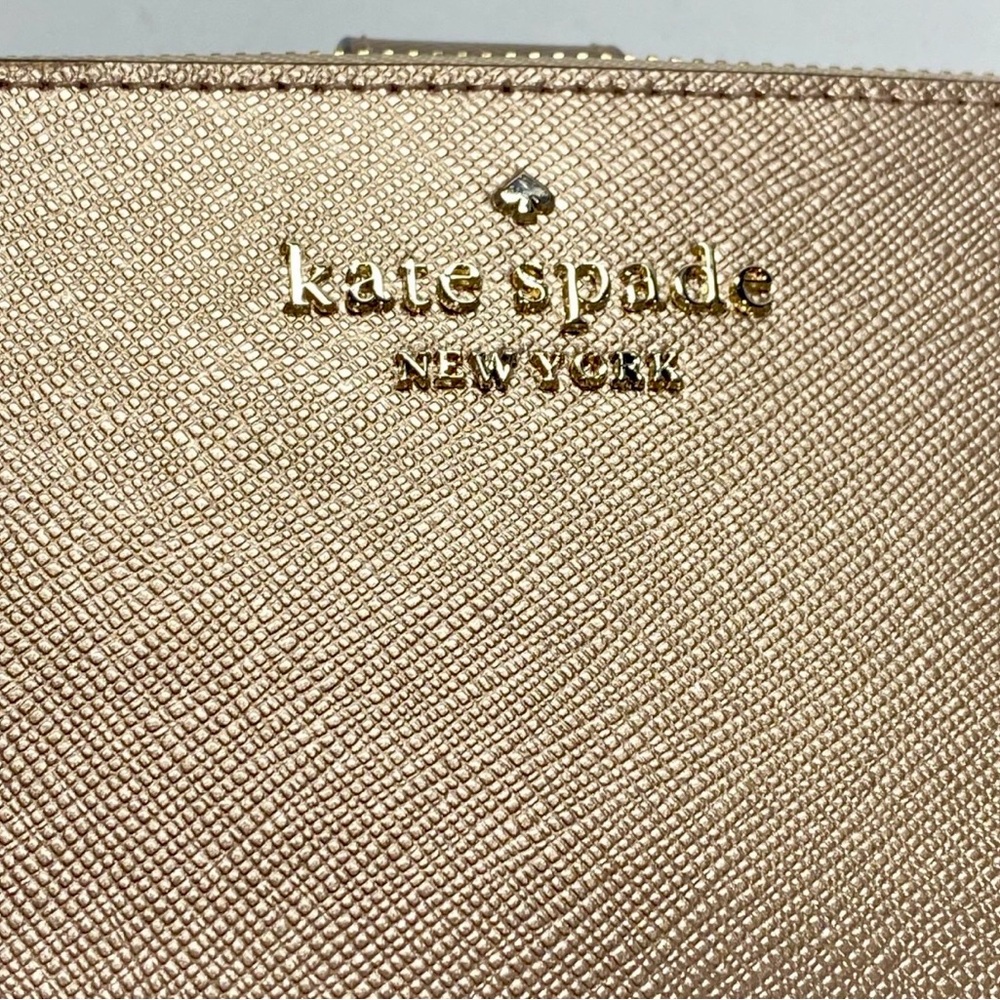 Kate Spade New York Gold Wristlet Wallet – NWOT - Picture 4 of 8
